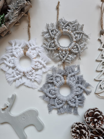 macrame snowflakes availabke in a variety of colours 